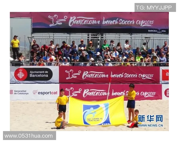 足球明星的女友们在阳光沙滩上尽情享受奢华度假生活的精彩瞬间 足球明星的女友们在阳光沙滩上尽情享受奢华度假生活的精彩瞬间