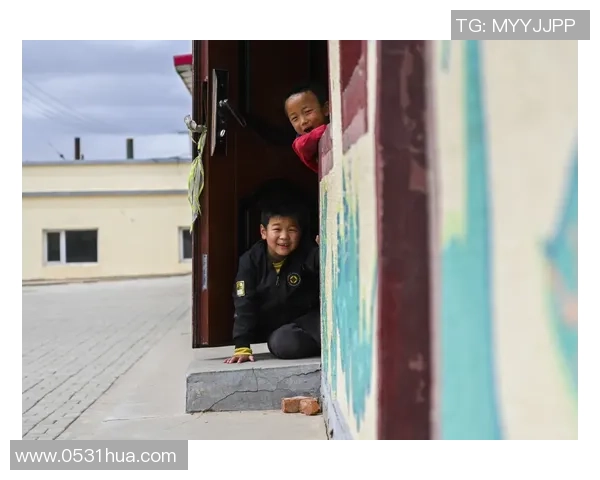 足球明星钞票高清图片欣赏及其背后的故事与价值解析