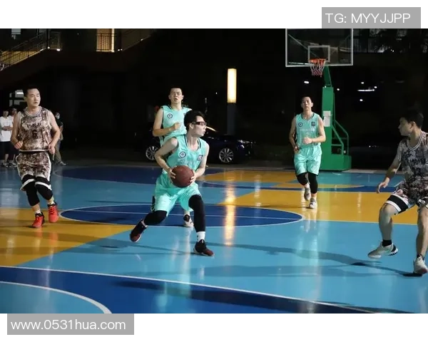 广州篮球队与深圳篮球队赛后复盘分析团队协作的关键因素与表现 广州篮球队与深圳篮球队赛后复盘分析团队协作的关键因素与表现