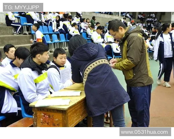 帅气足球明星组合展现青春风采与竞技魅力的精彩瞬间合集