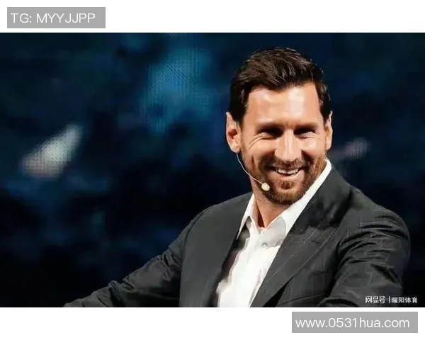 足球明星C的传奇人生与奋斗历程揭秘,追寻梦想的足迹与荣耀时刻 足球明星C的传奇人生与奋斗历程揭秘,追寻梦想的足迹与荣耀时刻