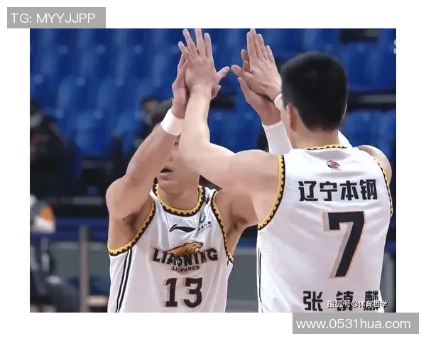 南京篮球队以74分领跑大满贯积分榜展现强大实力与团队合作精神